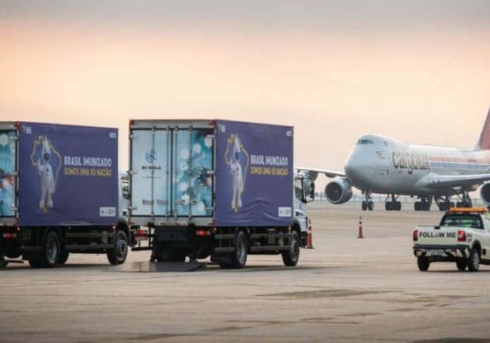 BOA NOTÍCIA: ONU antecipa entrega de 4 milhões de doses de vacinas para o Brasil