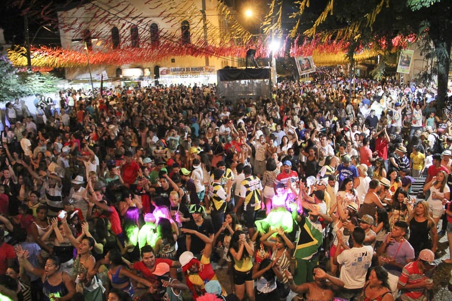 Governador Zema destaca que cenário favorável da pandemia permite a realização do carnaval em 2022