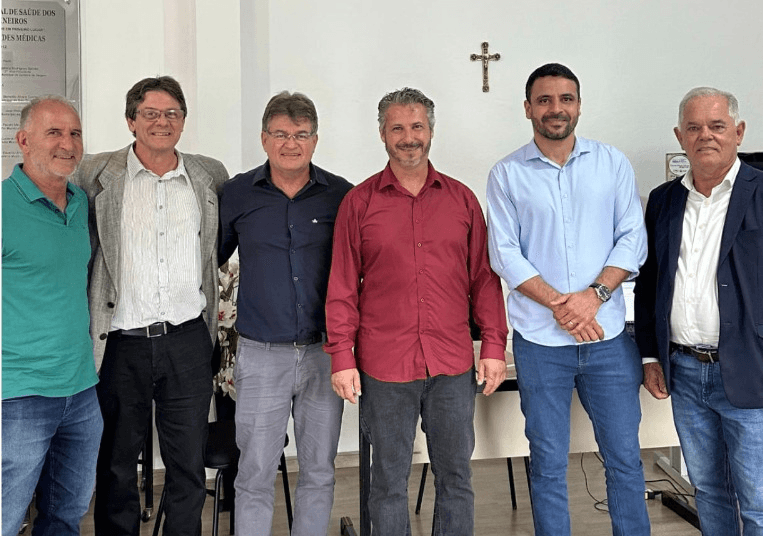 De Três Pontas: Luisinho é reeleito presidente do Cissul