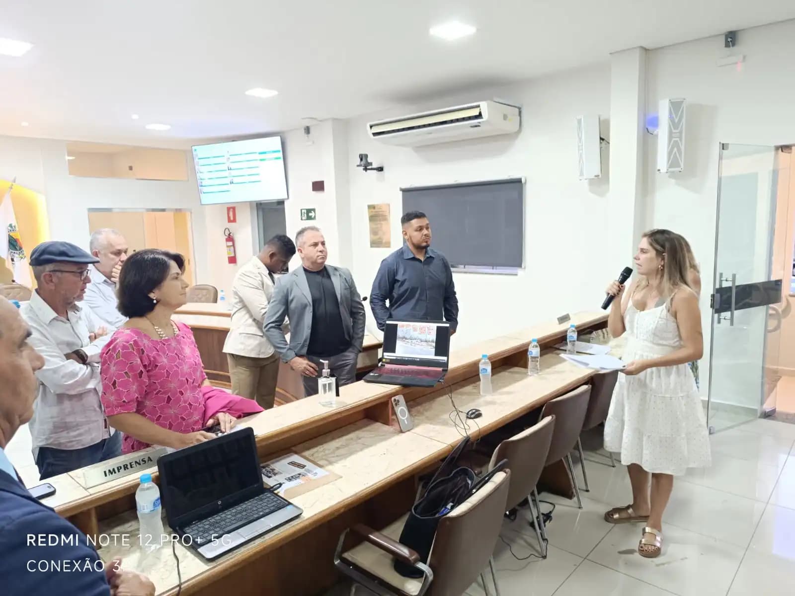 Moradoras cobram explicações da Prefeitura na Câmara e denunciam falta de prevenção contra dengue em bairro de Três Pontas